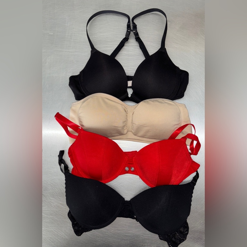 Bra Lot 4 Candies, So & Strapless Ambriel 32B